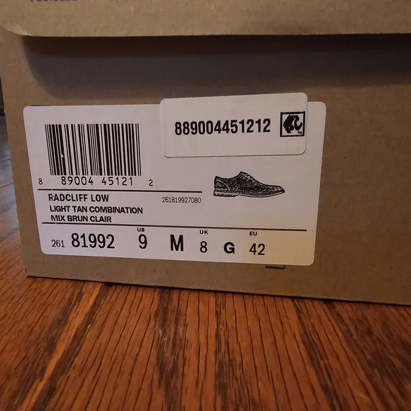 Clarks Men's Radcliff Low Leather Oxfords - Picture 8 of 8